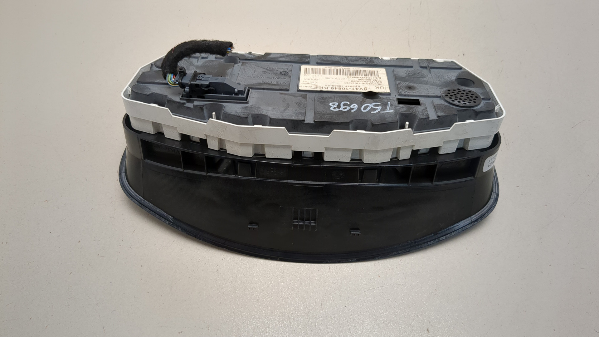 Панель приборов