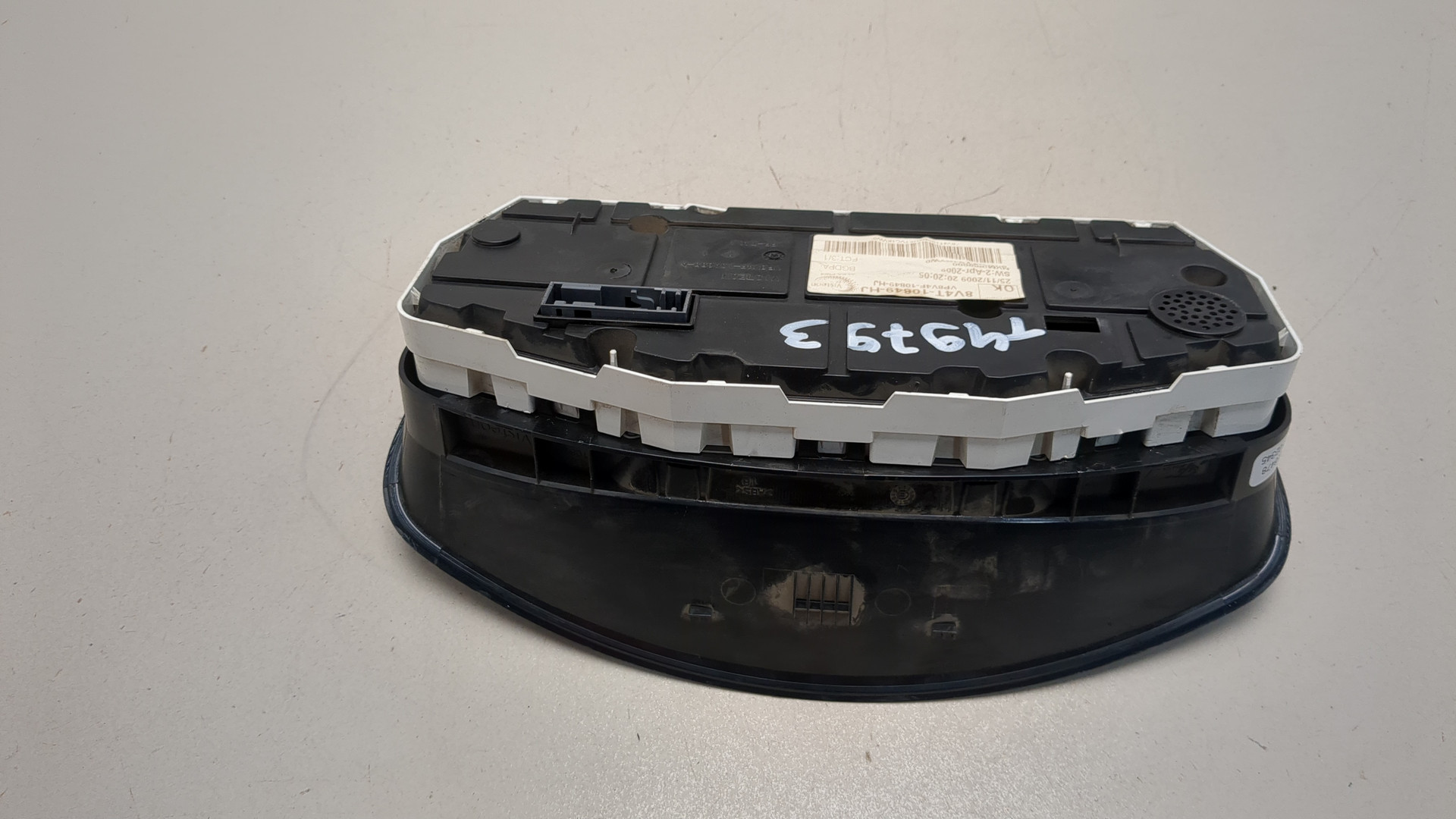 Панель приборов