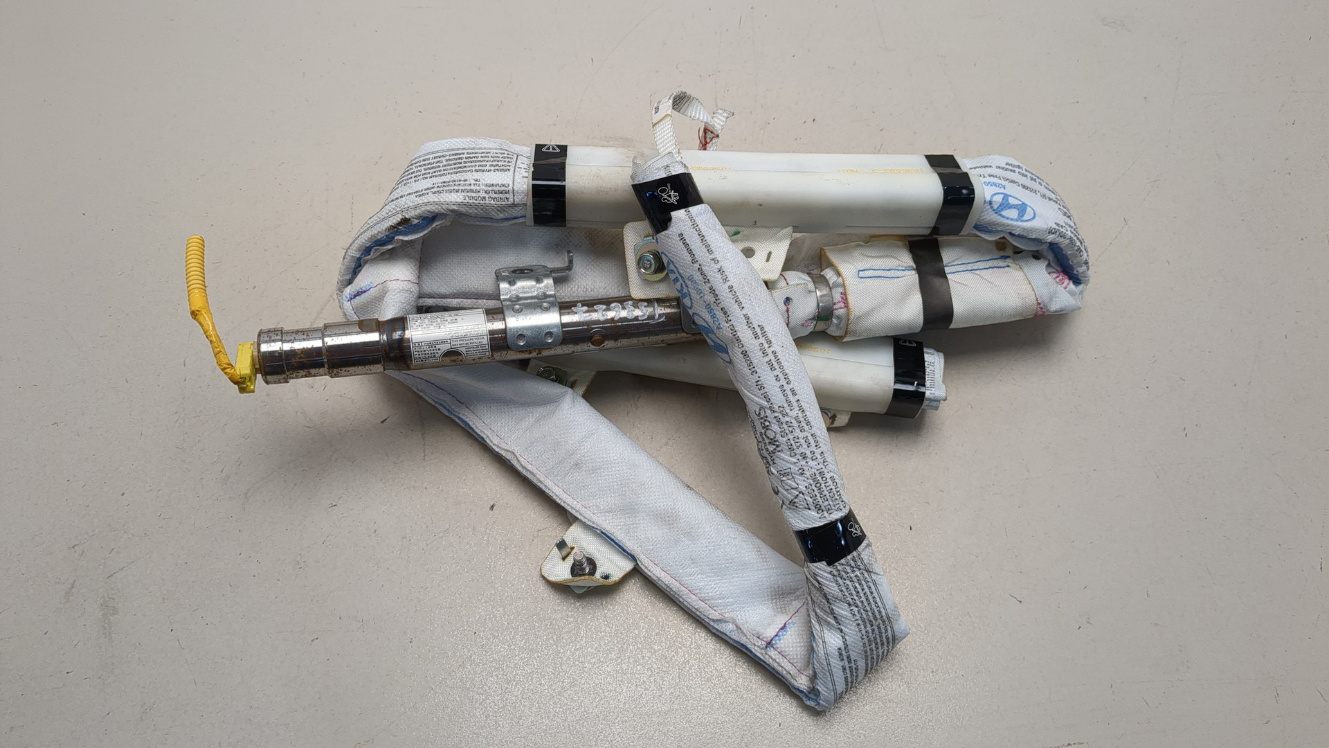 Подушка безопасности боковая (шторка)