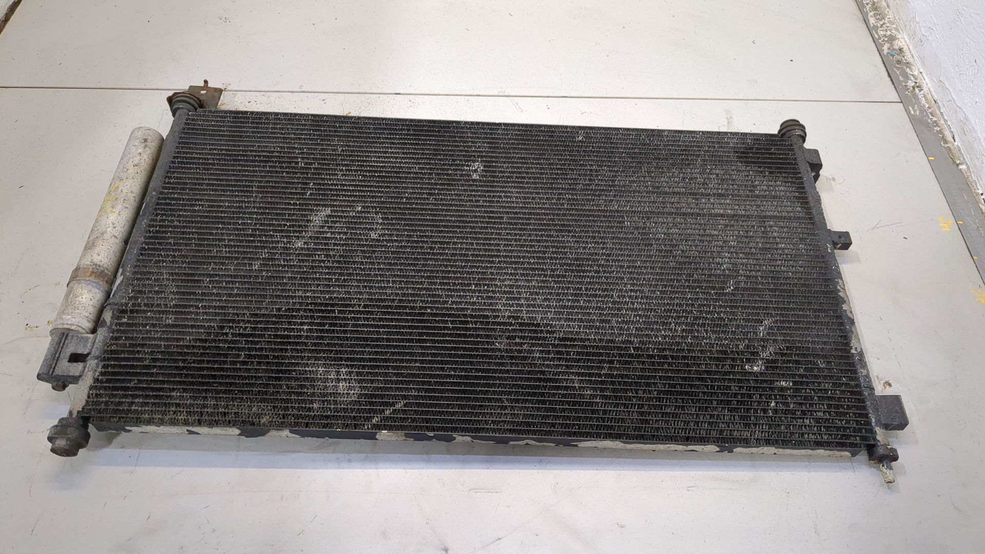 Радиатор кондиционера / конденсер