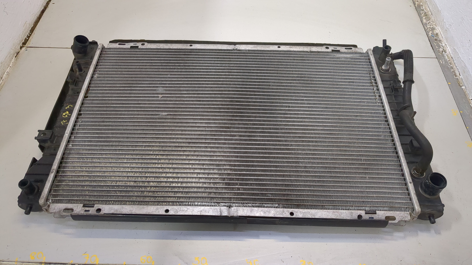 Радиатор охлаждения двигателя основной