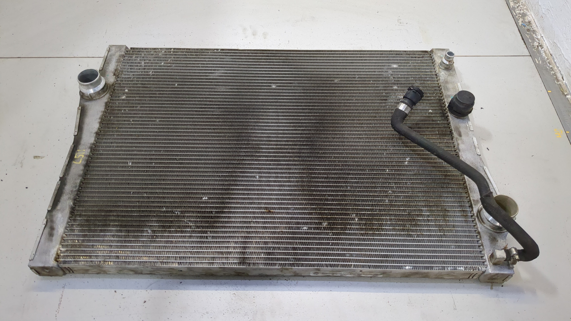 Радиатор охлаждения двигателя основной