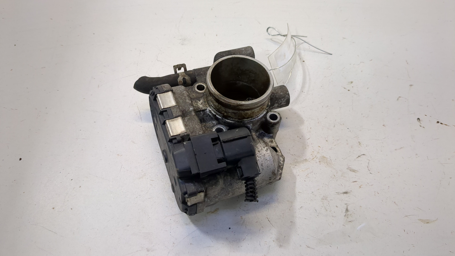 Заслонка дроссельная электрическая