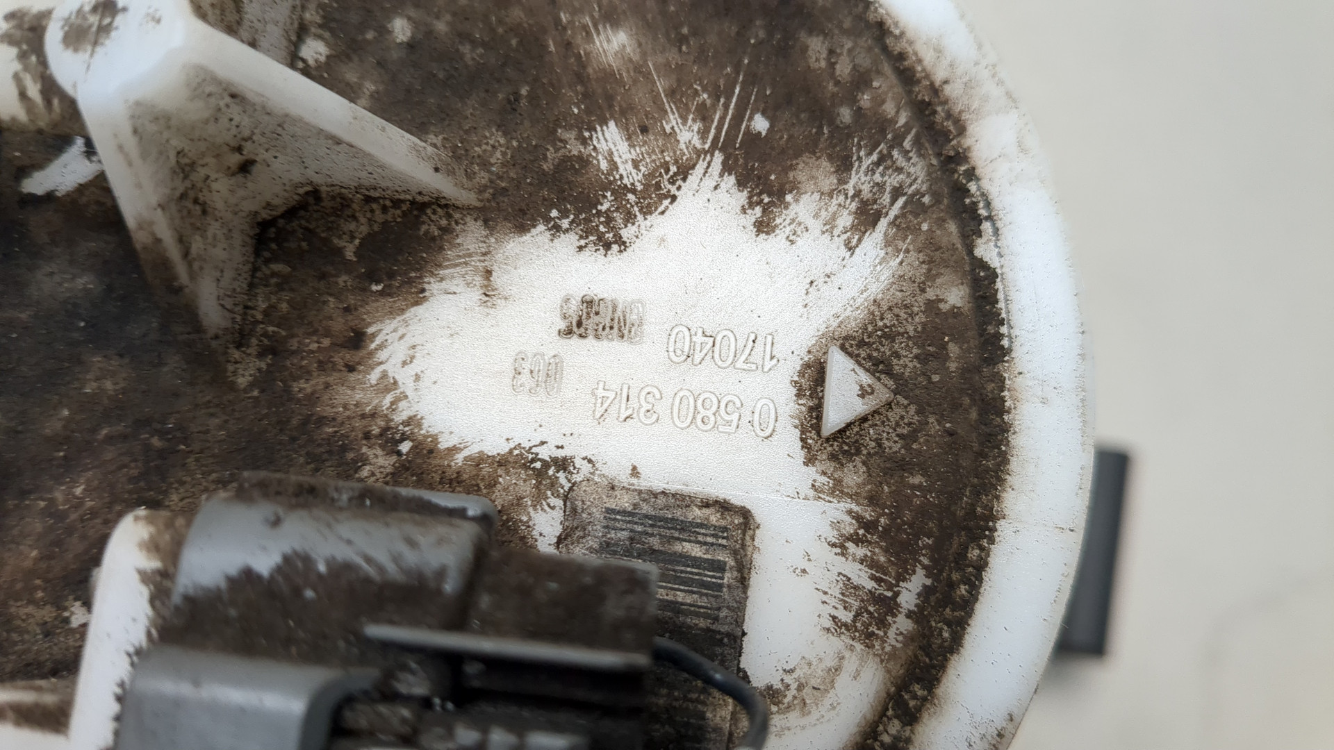 Насос топливный электрический