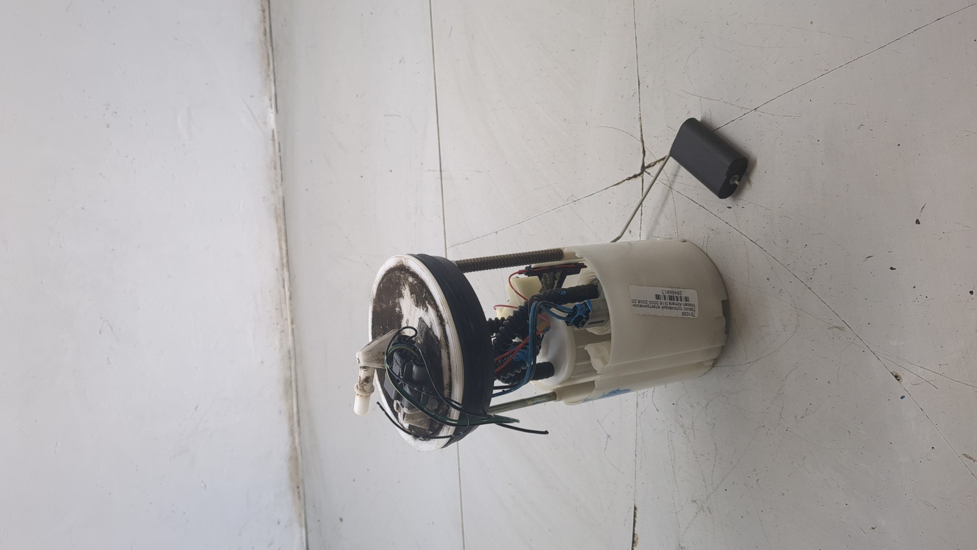 Насос топливный электрический