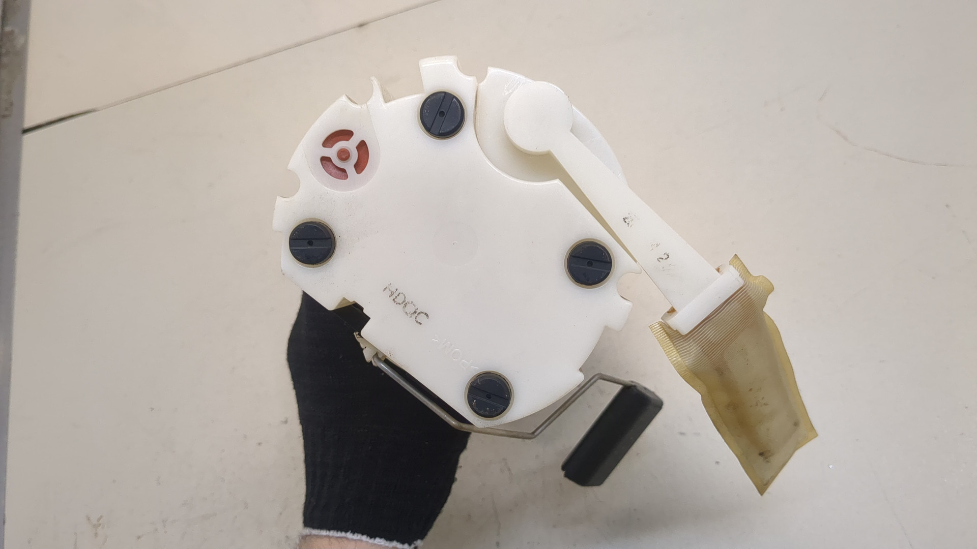 Насос топливный электрический