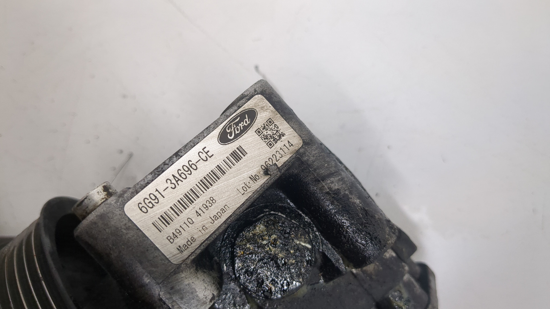 Насос ГУР (гидроусилитель руля)