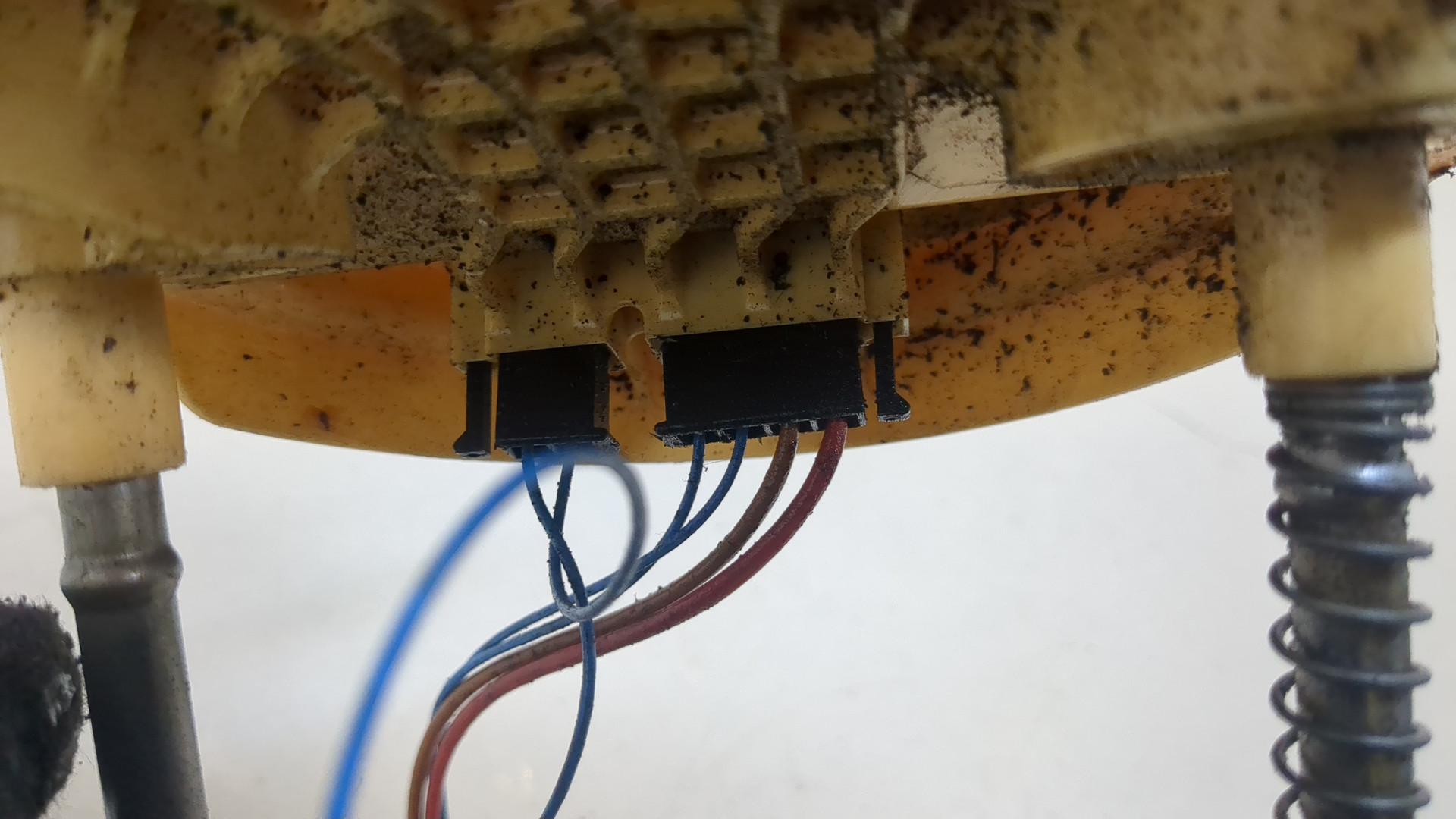 Насос топливный электрический