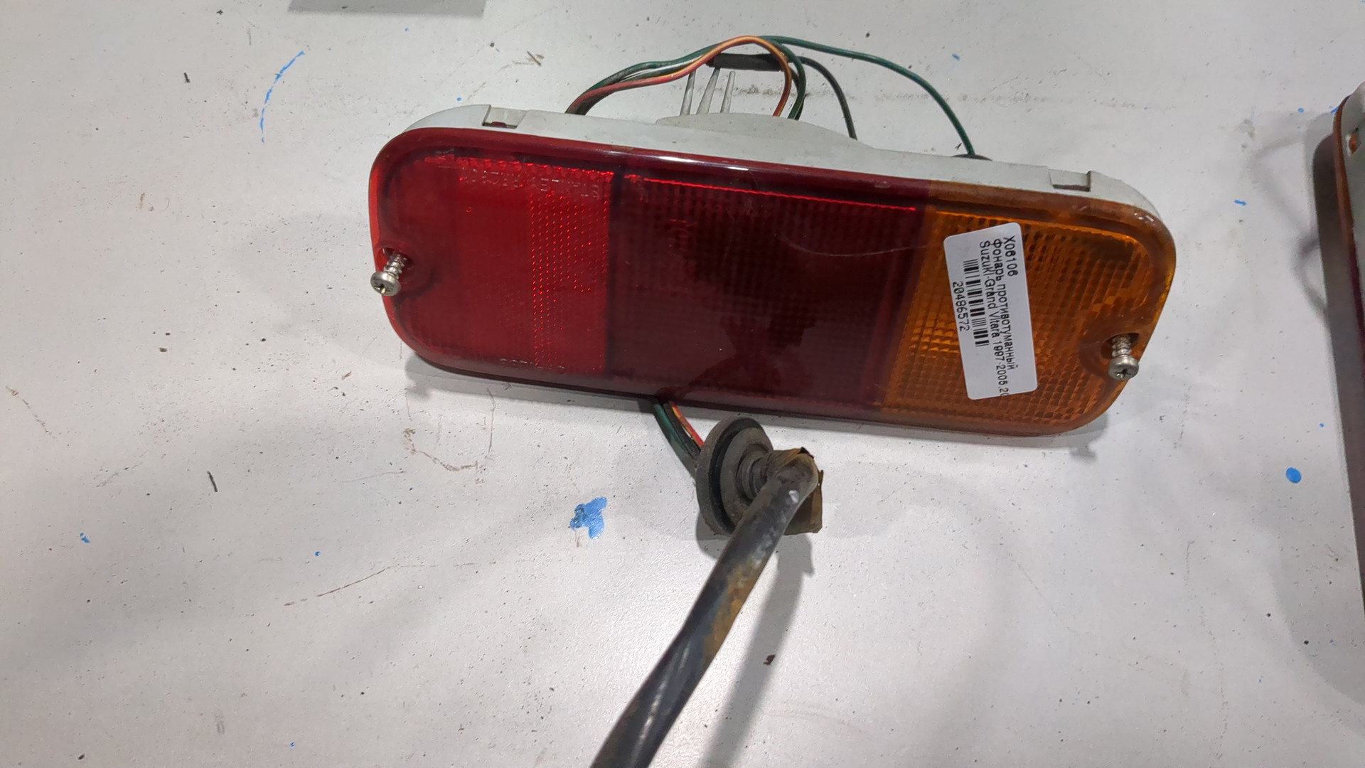 Фара противотуманная левая