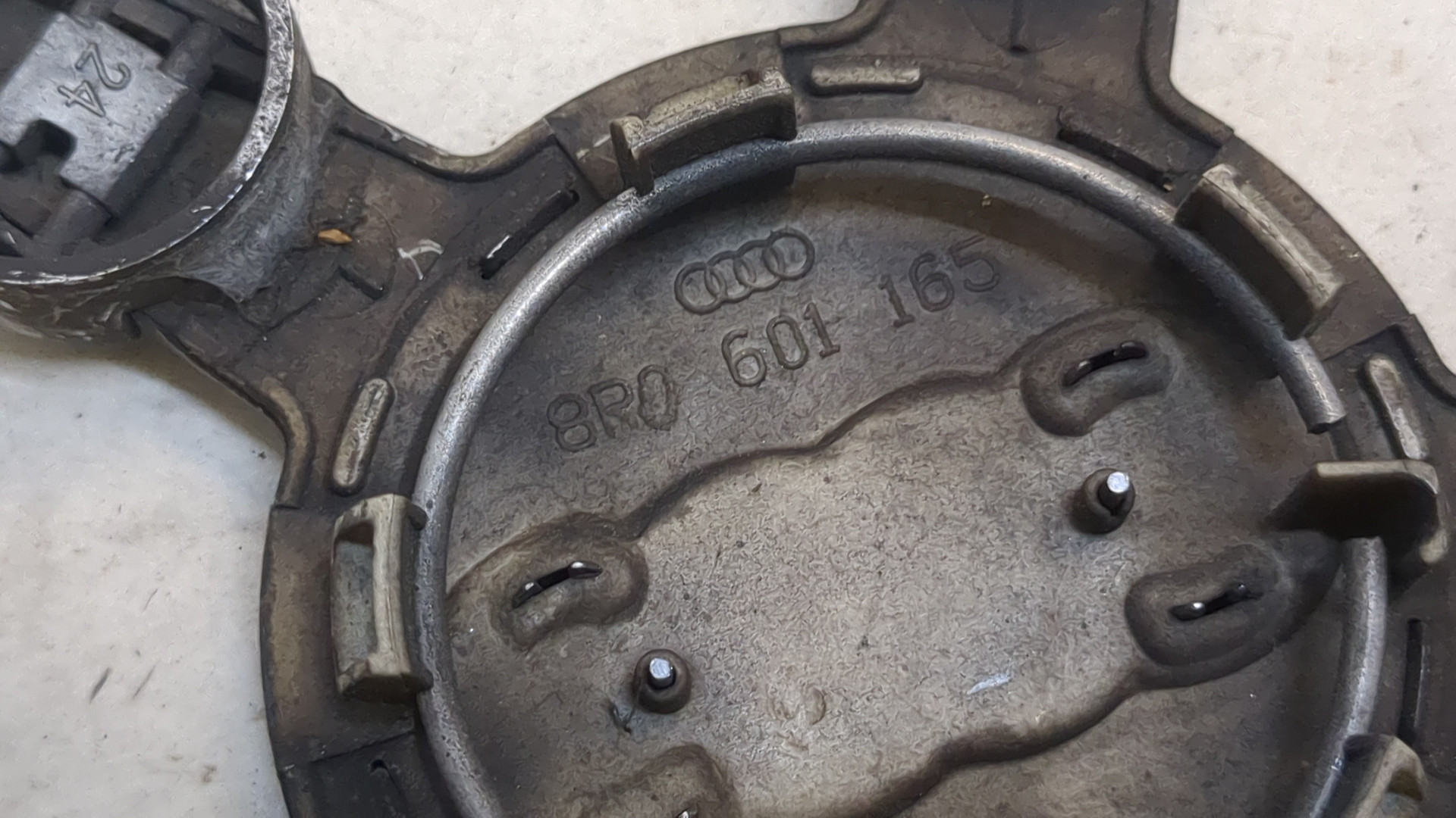 Колпак декоративный