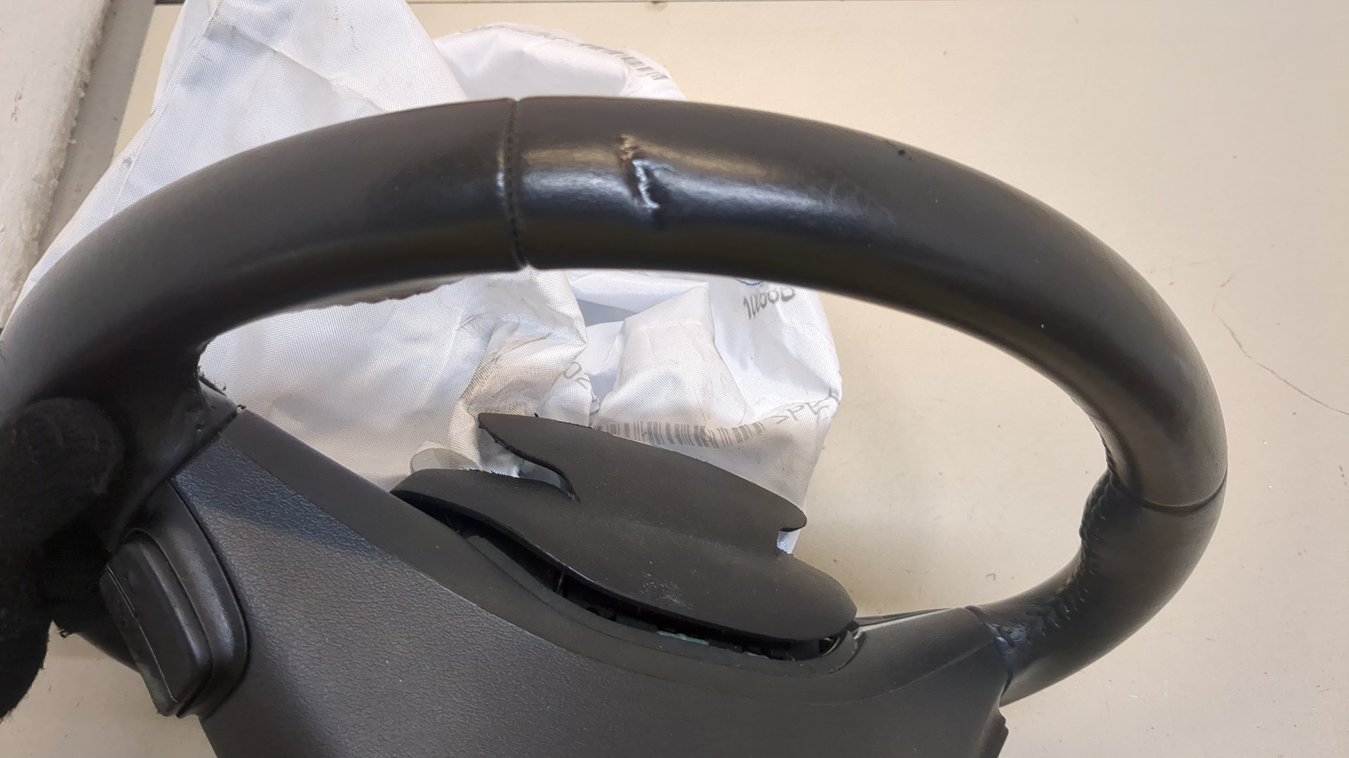 Рулевое колесо (руль)