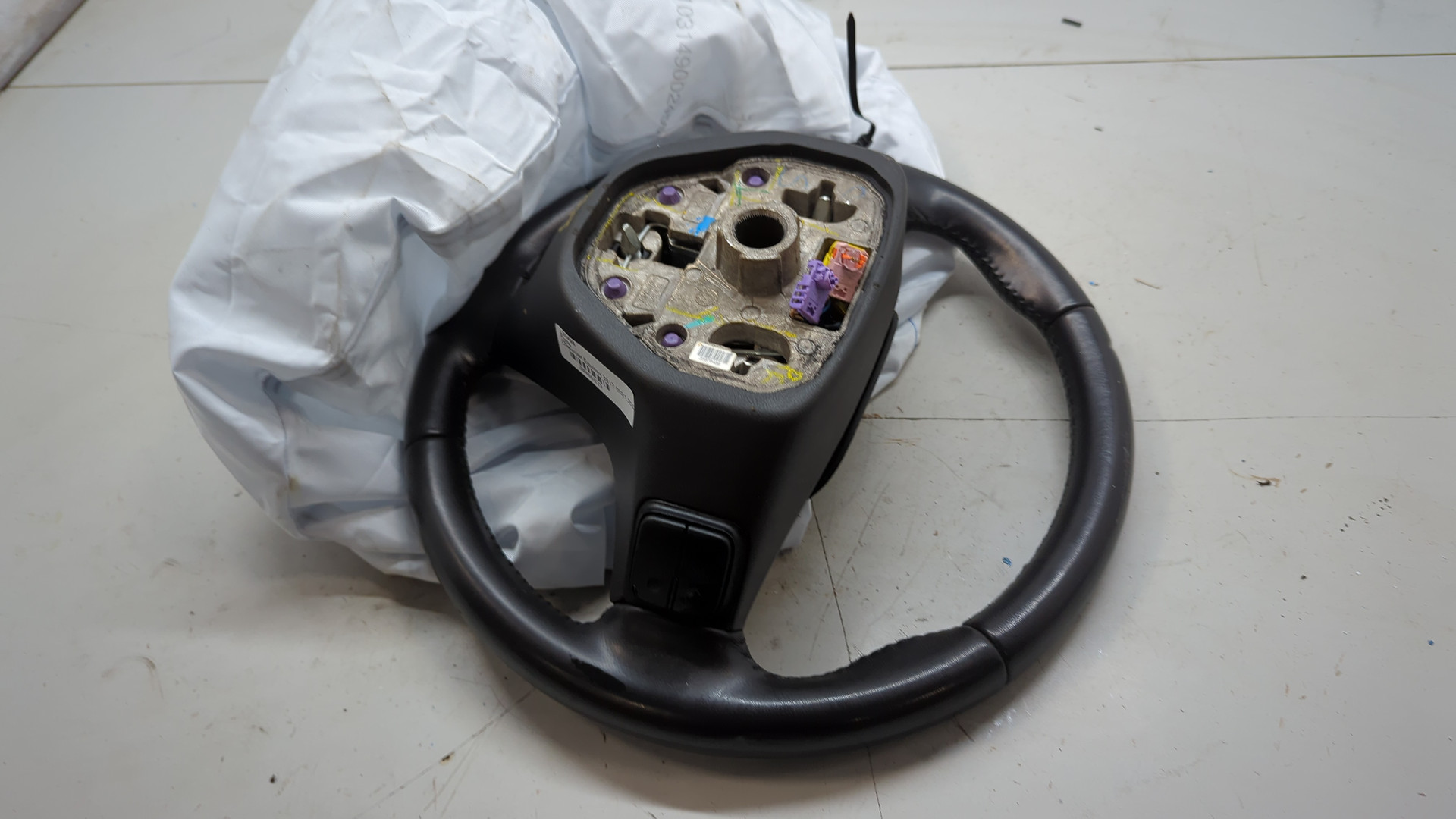 Рулевое колесо (руль)