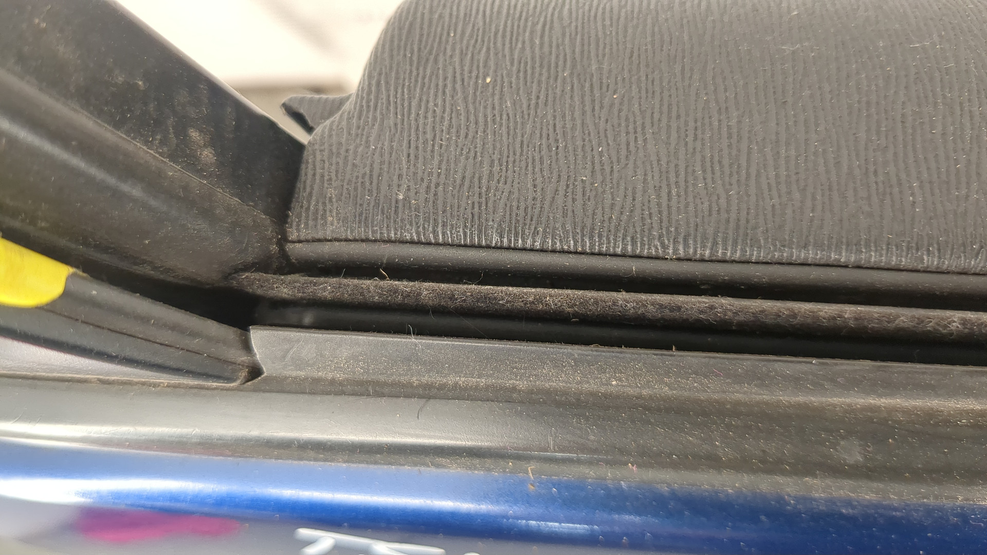 Дверь передняя правая