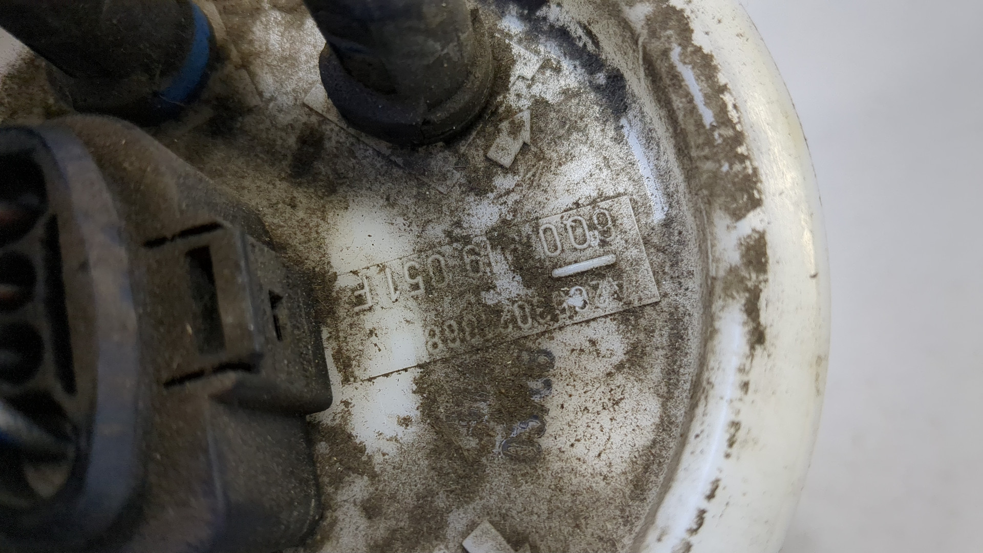 Насос топливный электрический