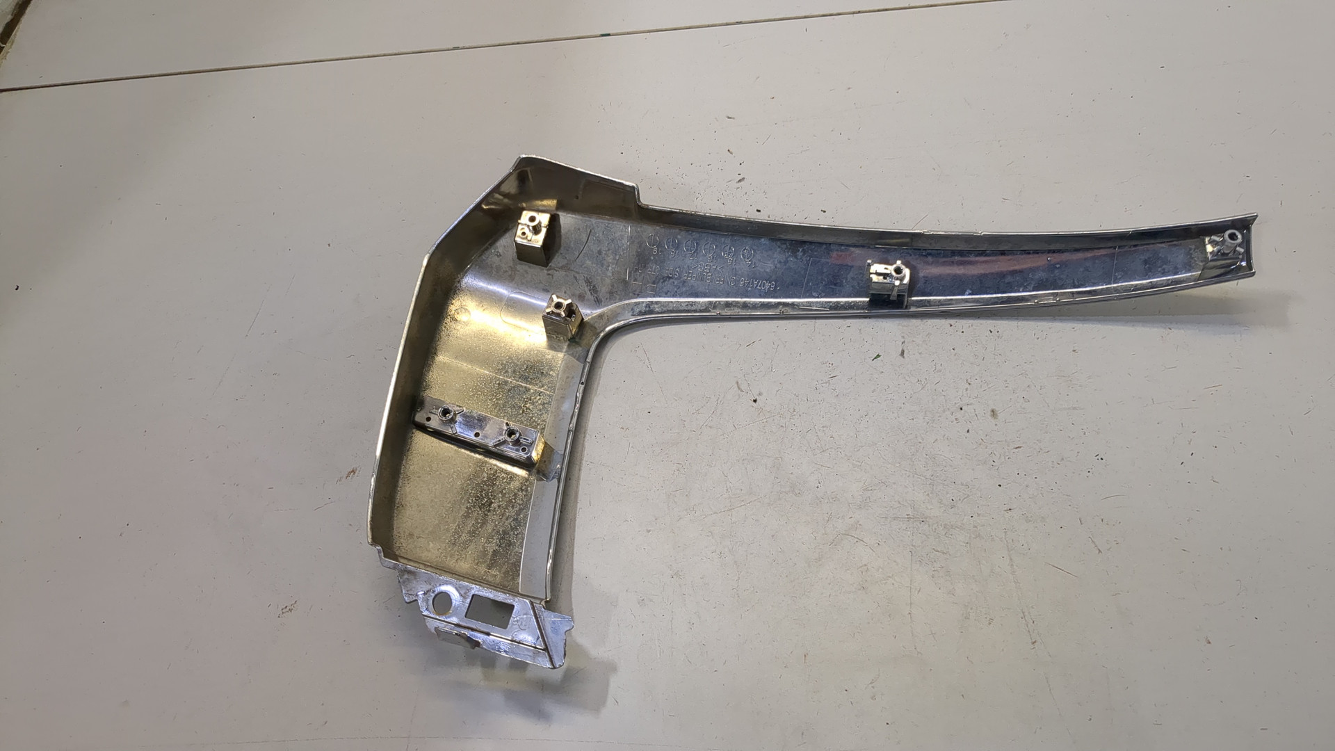 Решетка в бампер правая