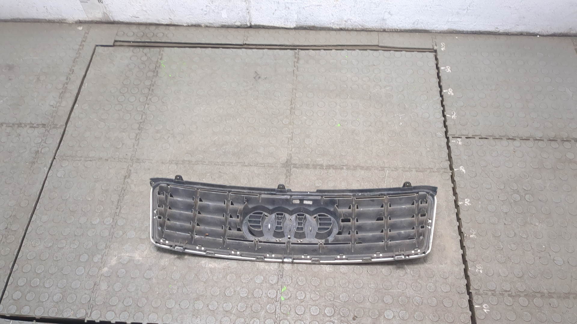 Решетка радиатора