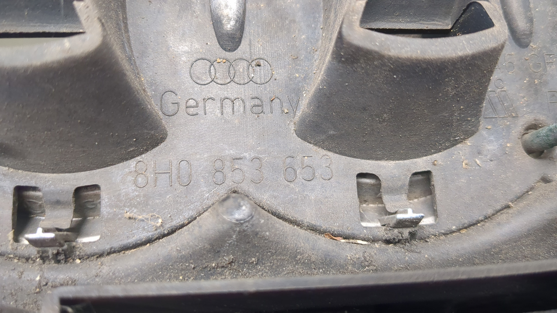 Решетка радиатора