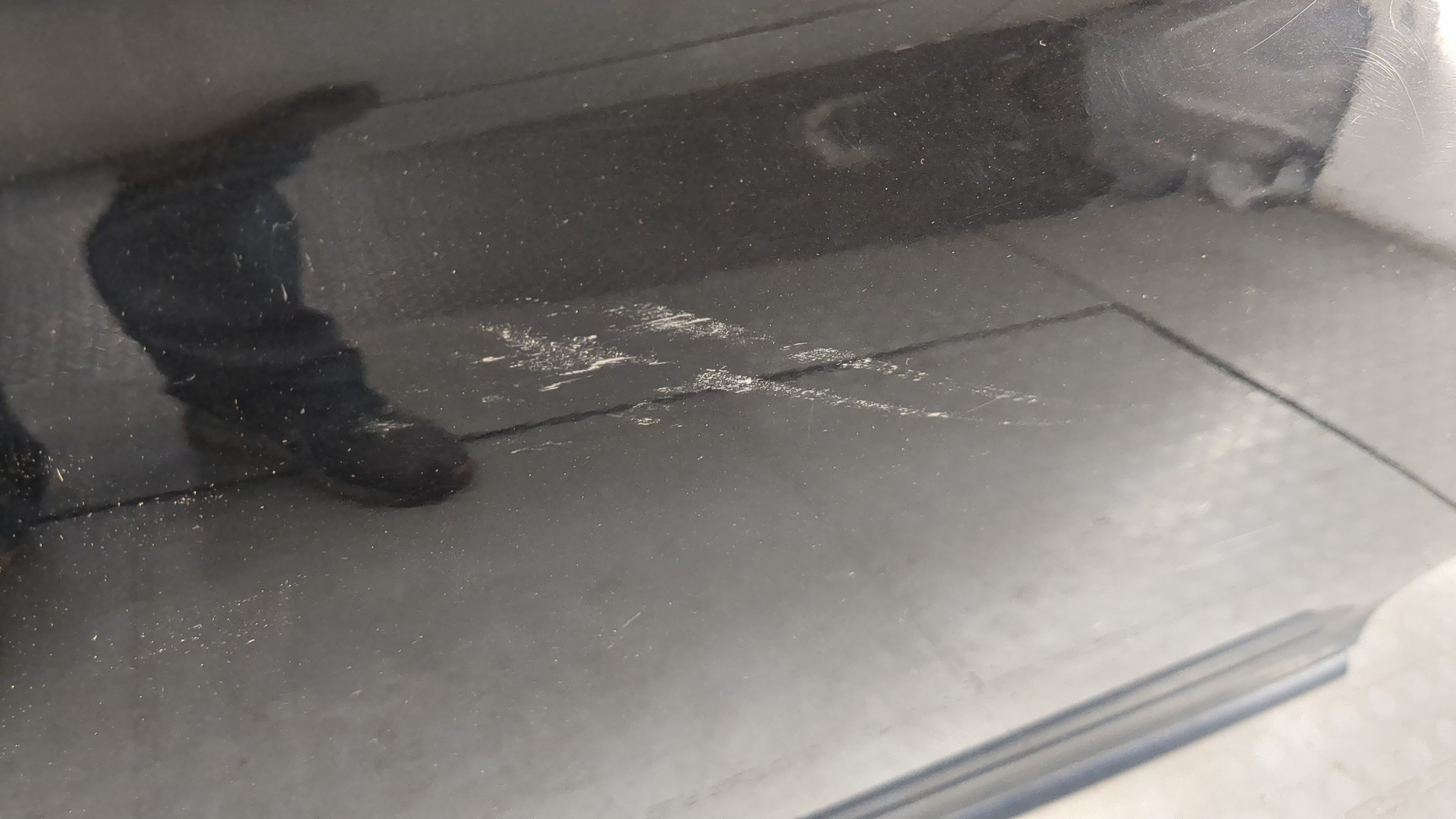 Дверь передняя левая