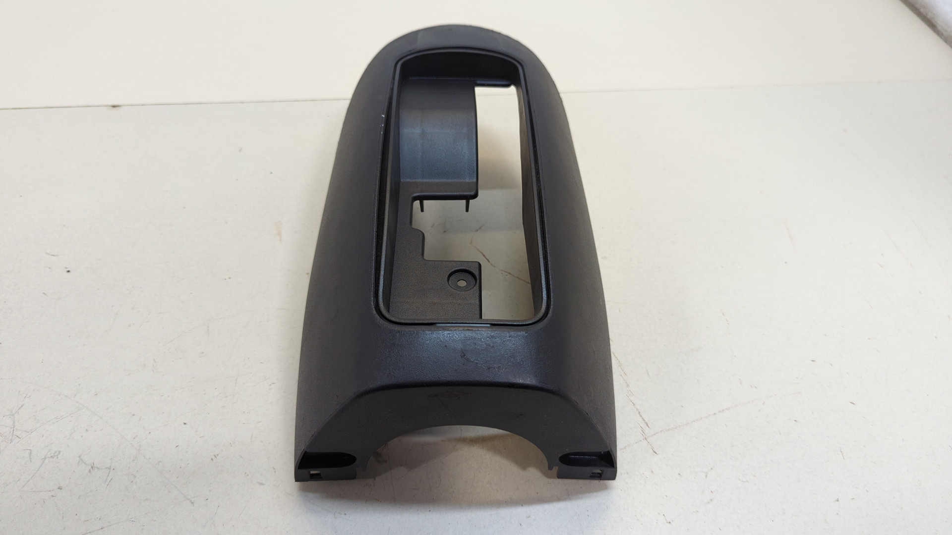 Кожух рулевой колонки