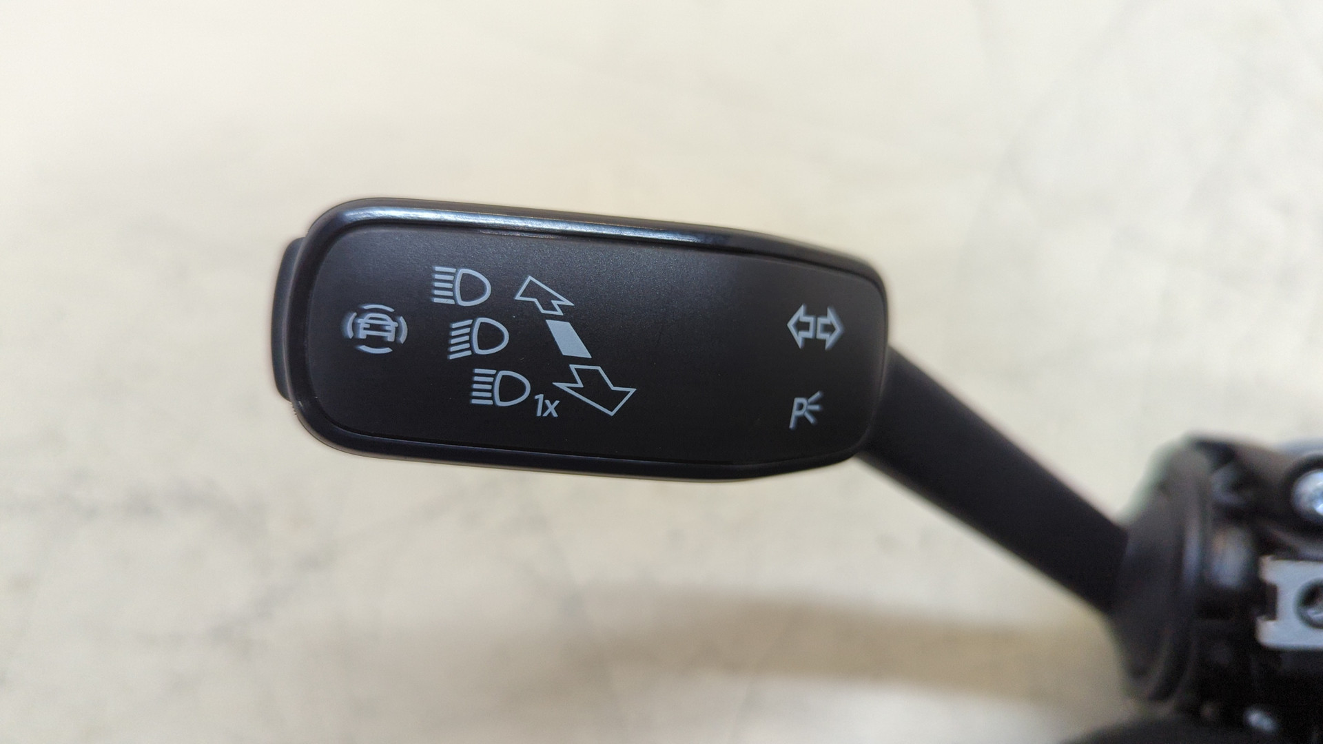 Переключатель подрулевой