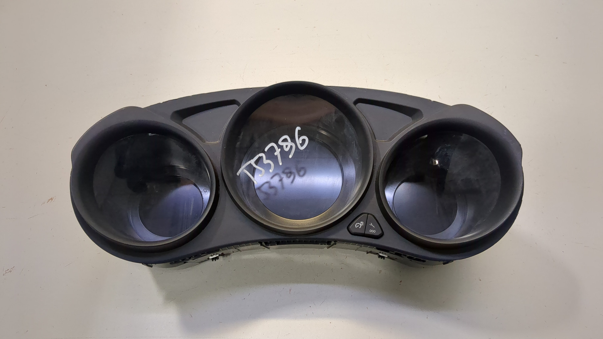 Панель приборов