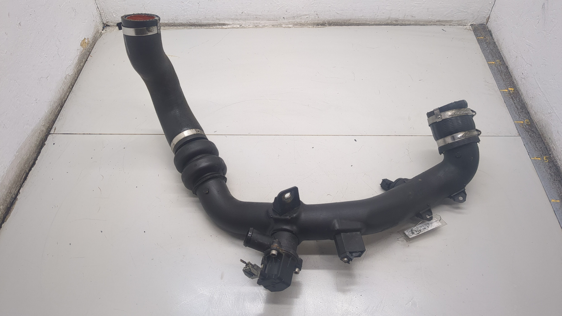 Патрубок интеркулера