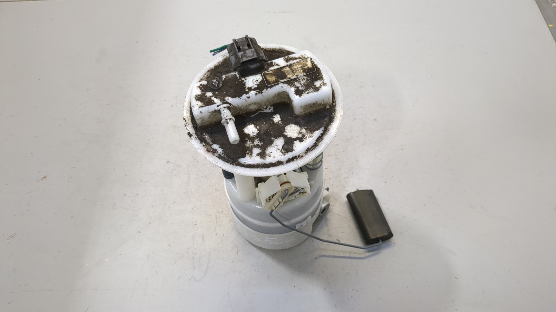 Насос топливный электрический