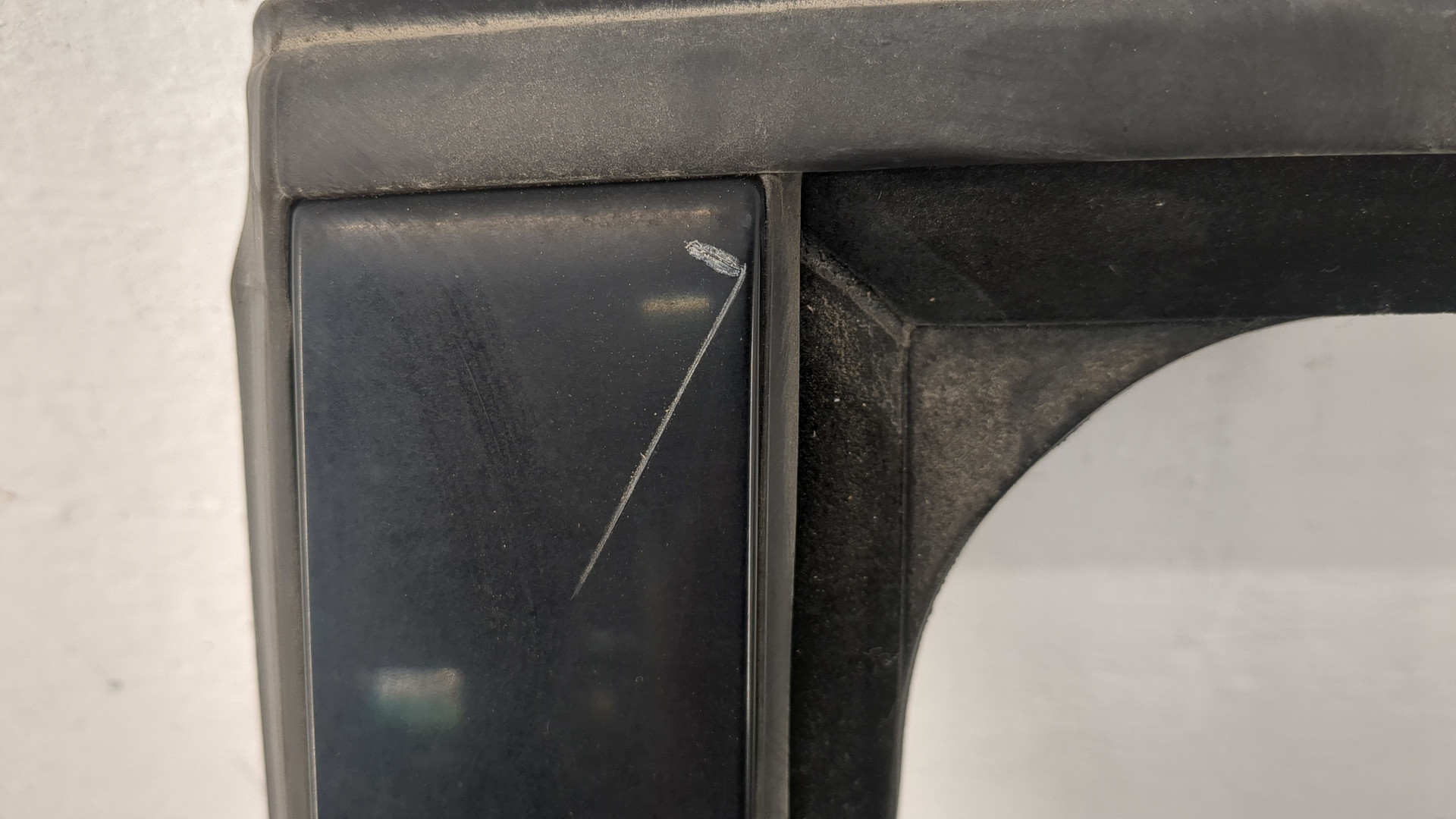 Дверь задняя левая