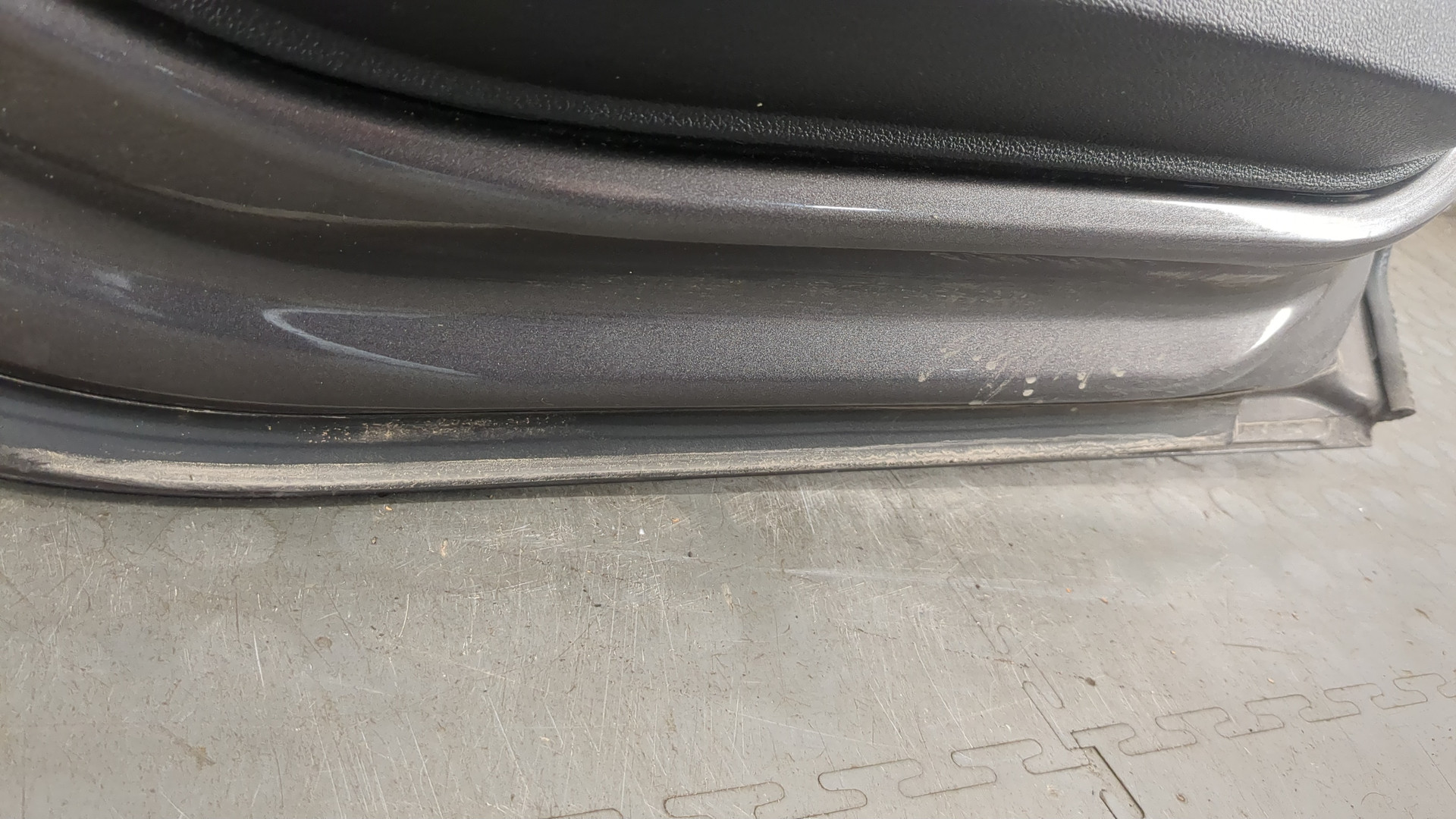 Дверь задняя левая