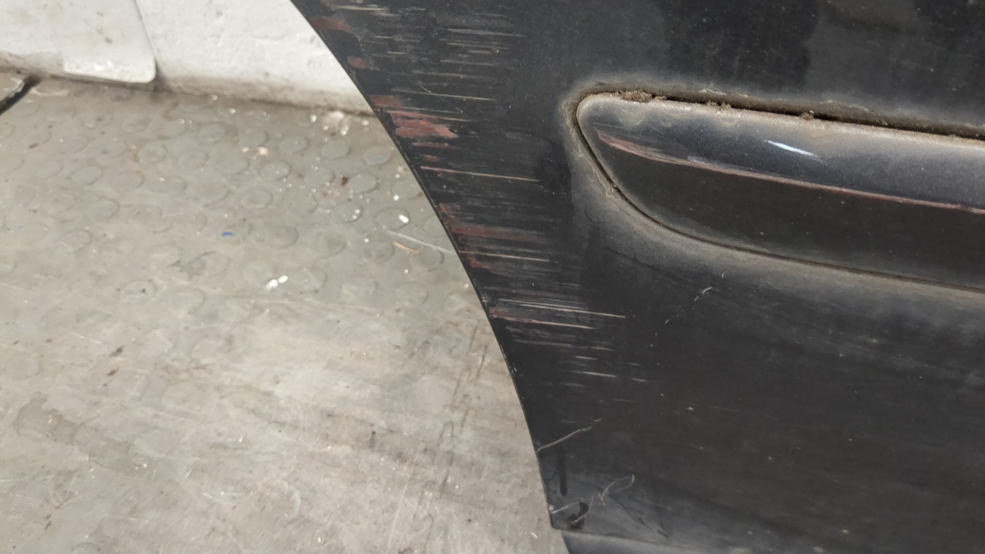 Дверь задняя правая