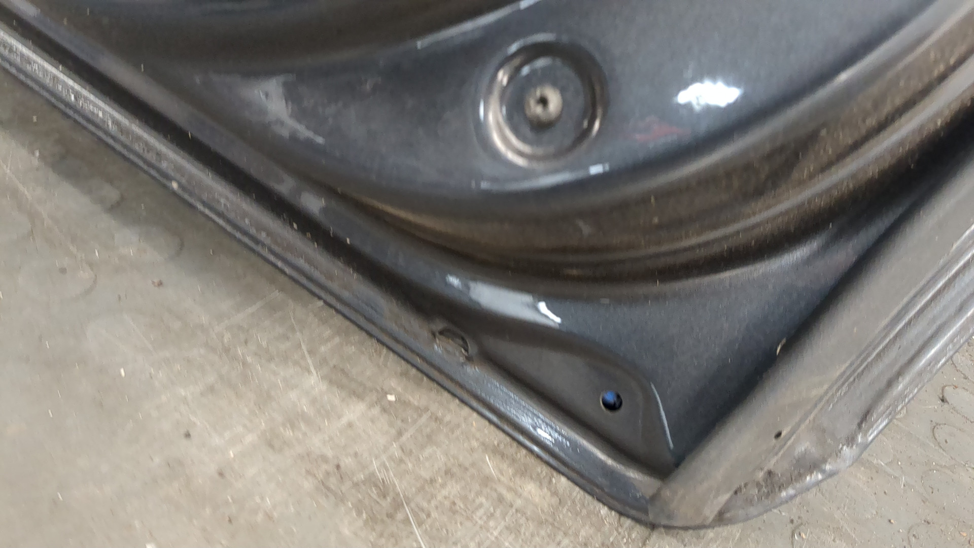 Дверь задняя правая