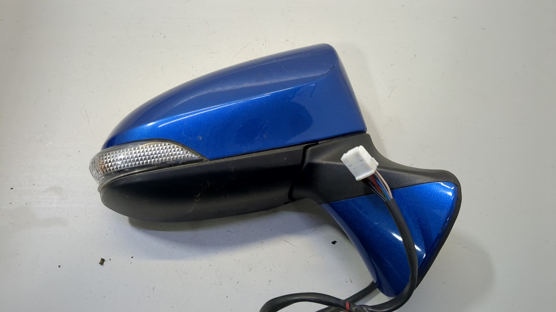 Зеркало правое электрическое