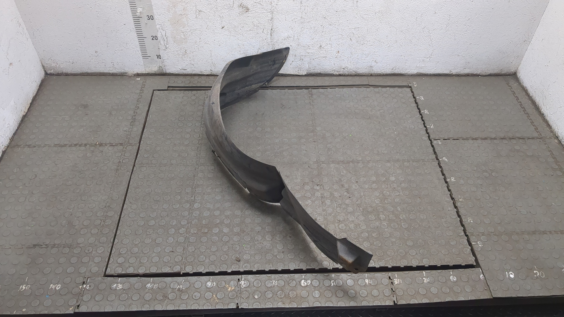 Локер передний правый