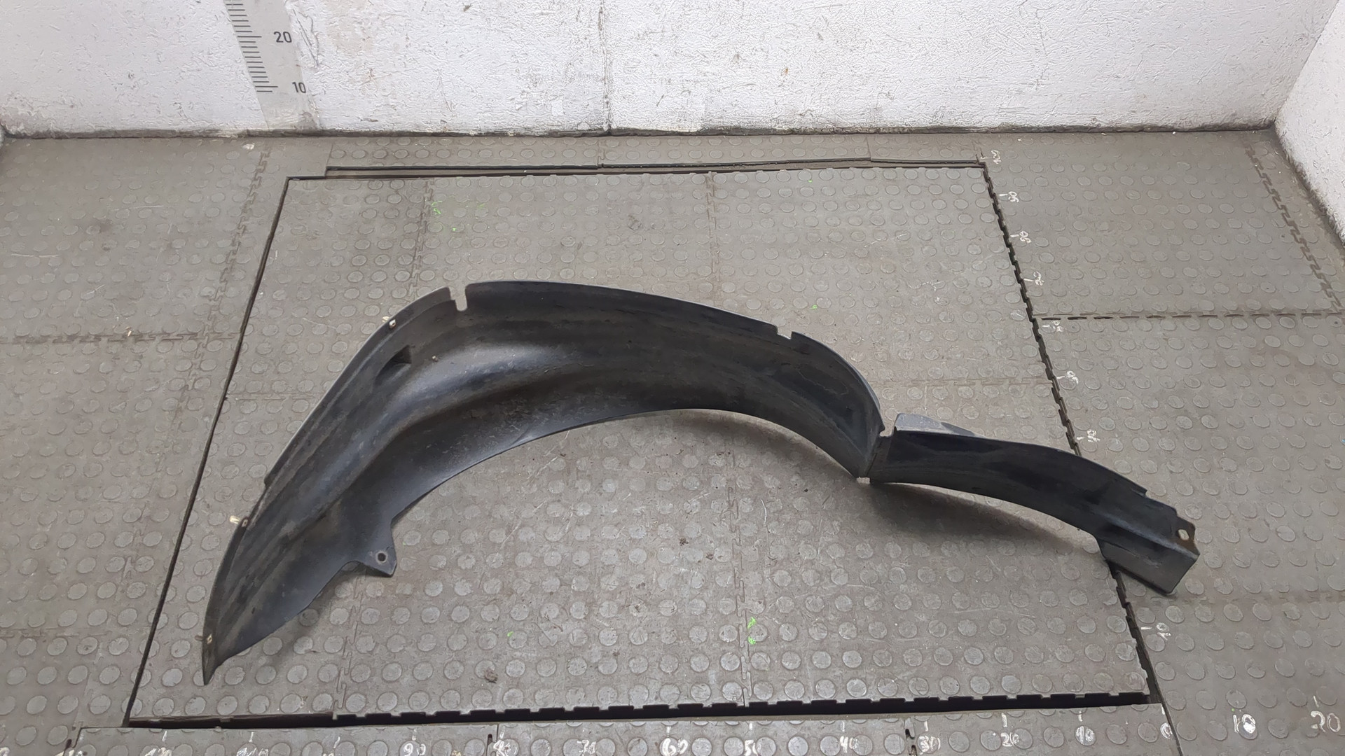 Локер передний правый