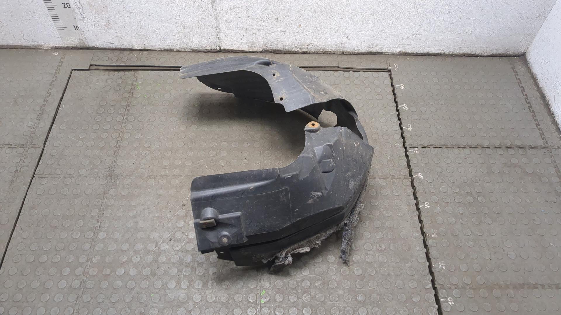 Локер передний правый