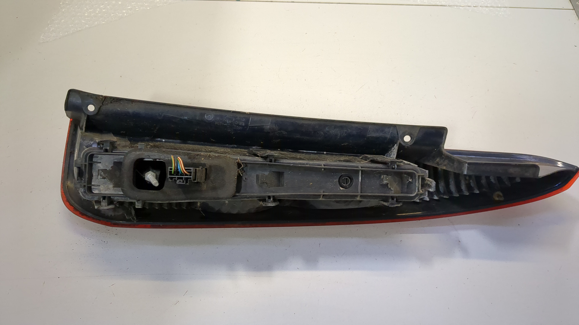 Фонарь задний левый