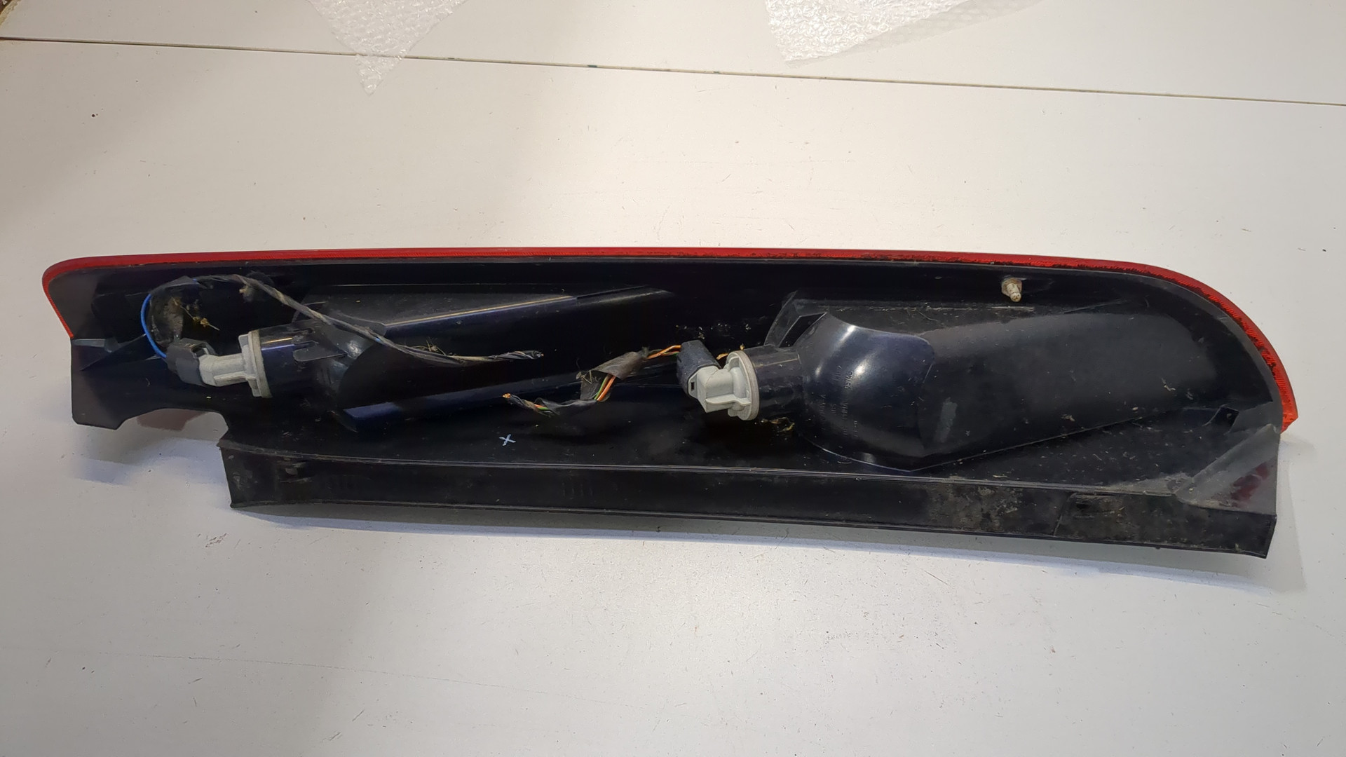 Фонарь задний левый