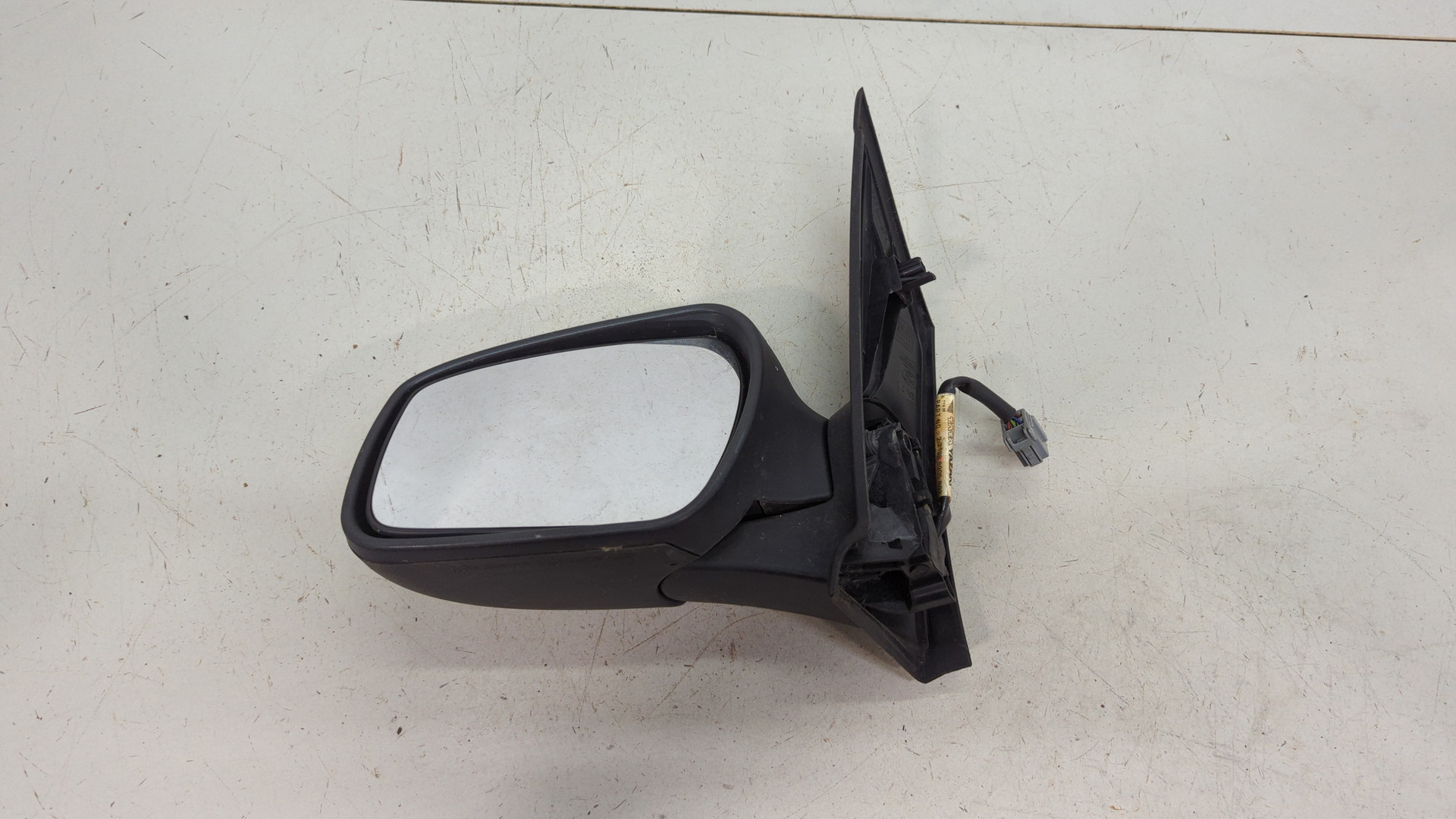 Зеркало левое электрическое