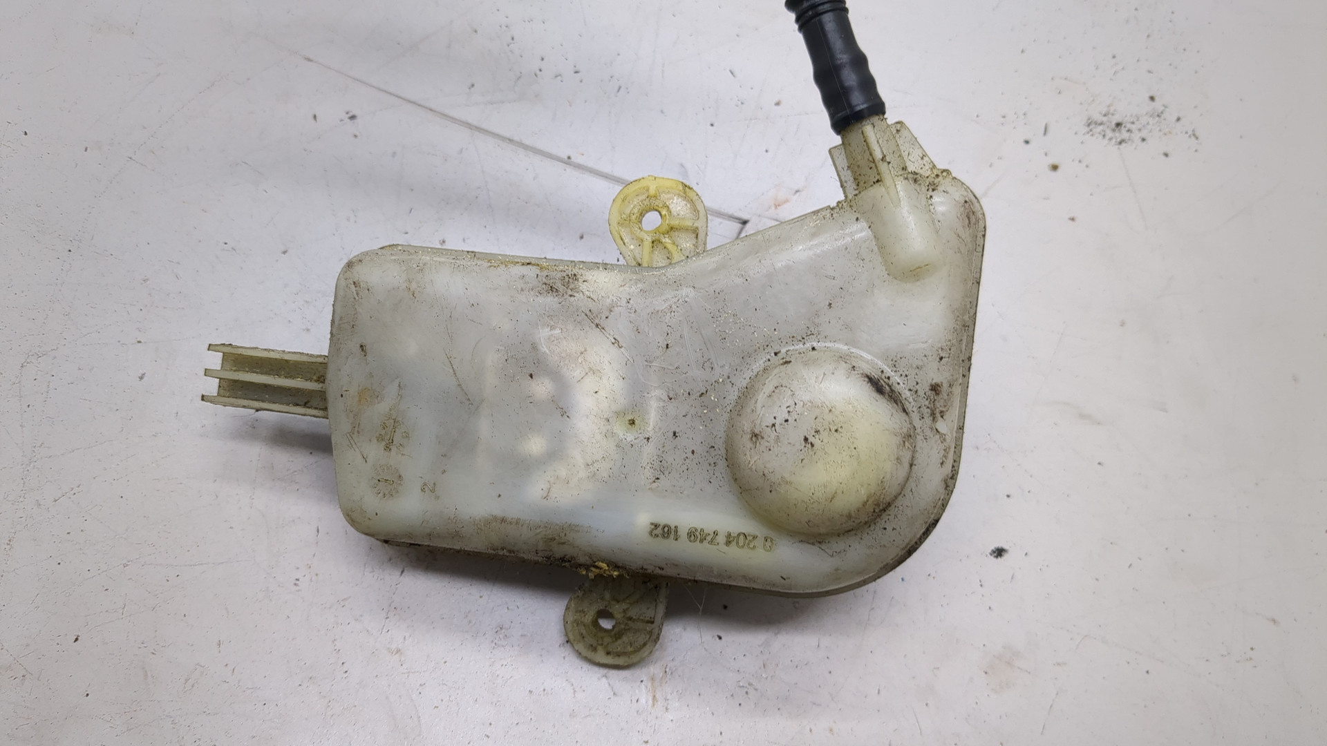 Бачок главного тормозного цилиндра