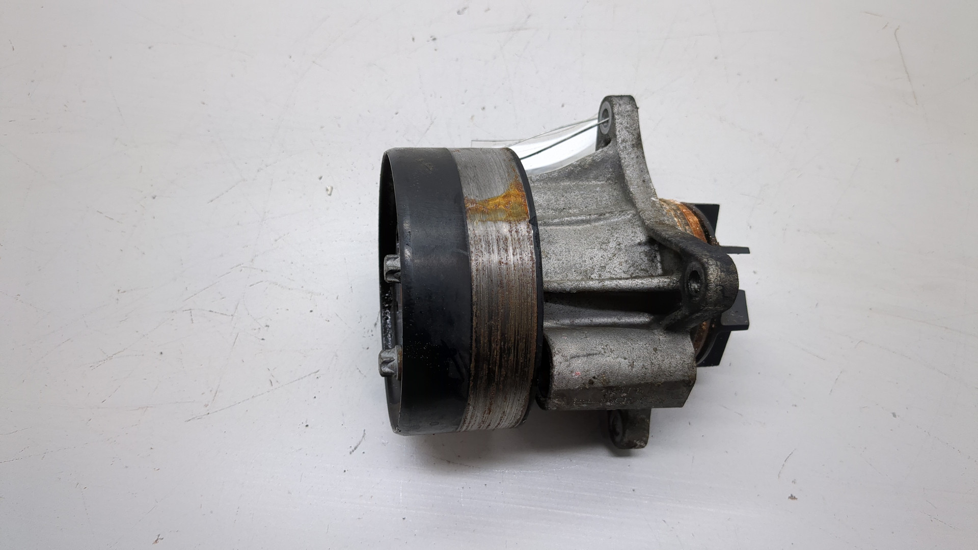 Насос водяной (помпа)