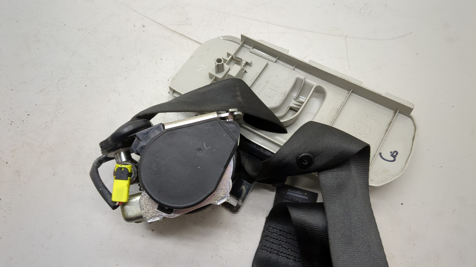 Ремень безопасности