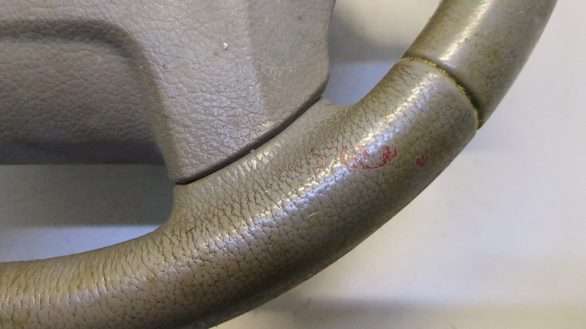 Рулевое колесо (руль)