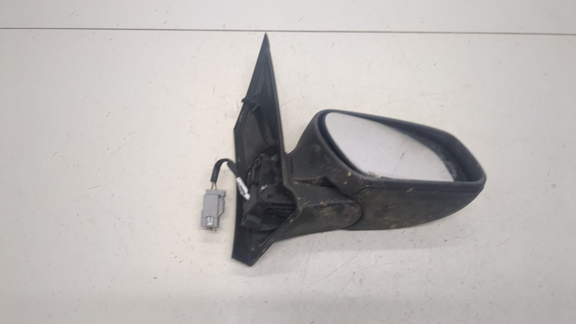 Зеркало правое электрическое