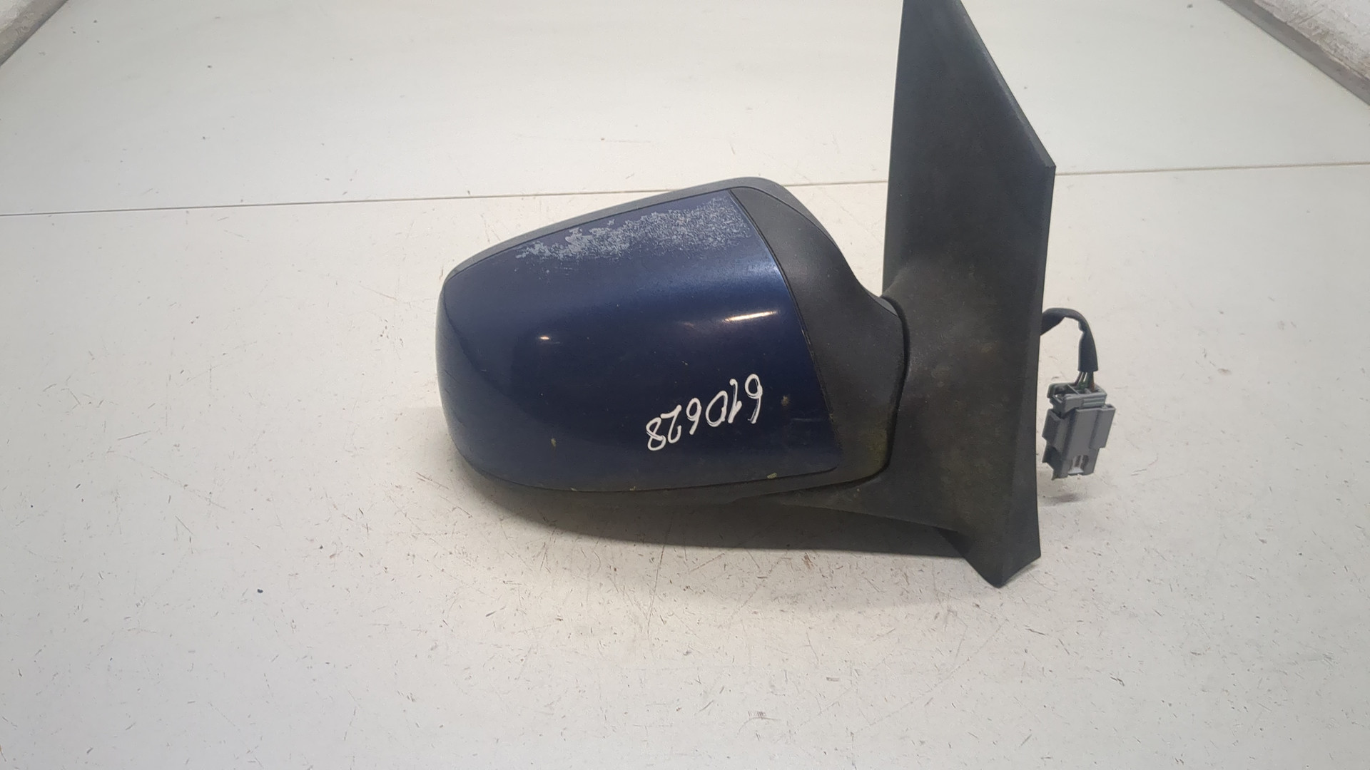 Зеркало правое электрическое