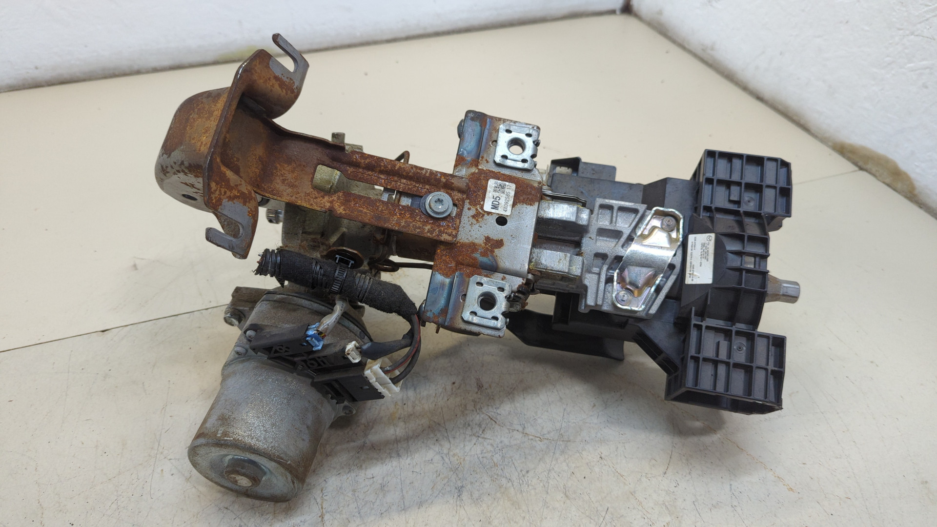 Серводвигатель рулевой рейки