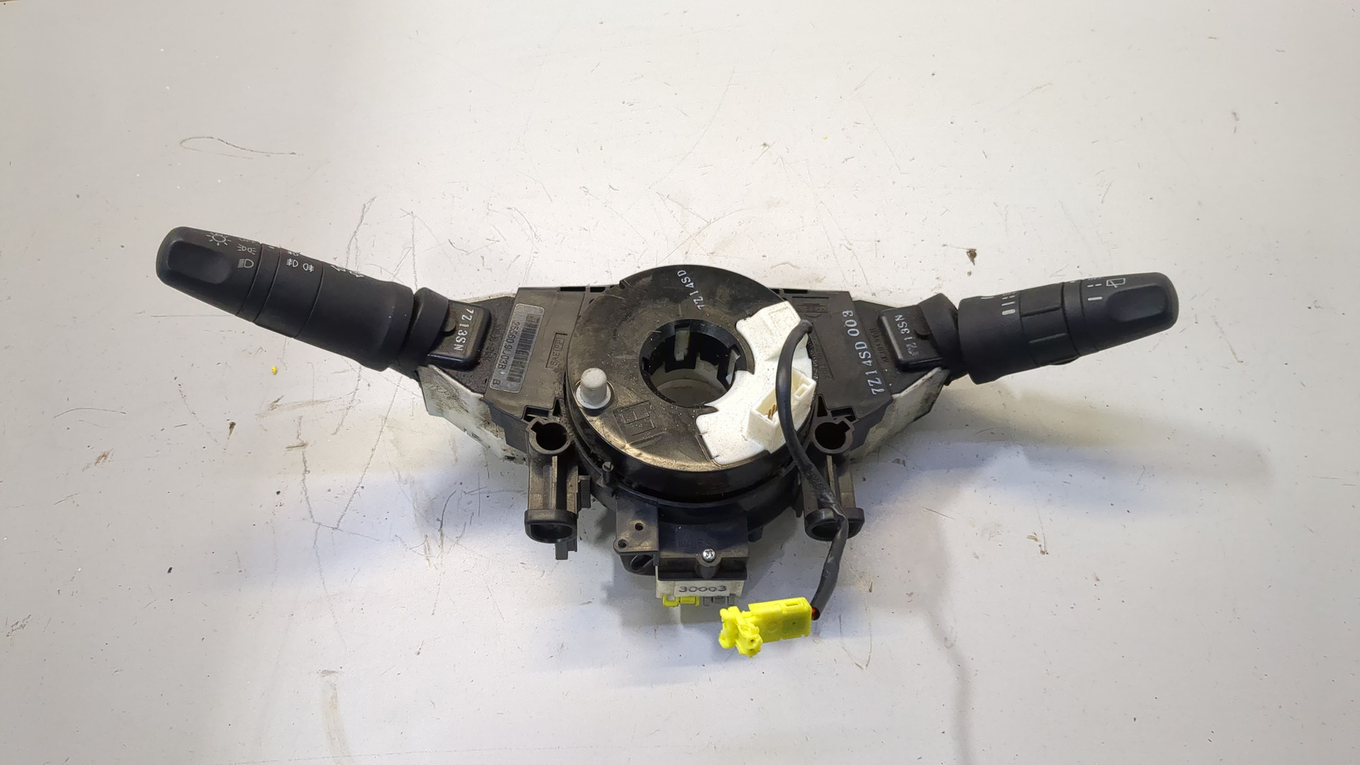 Переключатель поворотов подрулевой