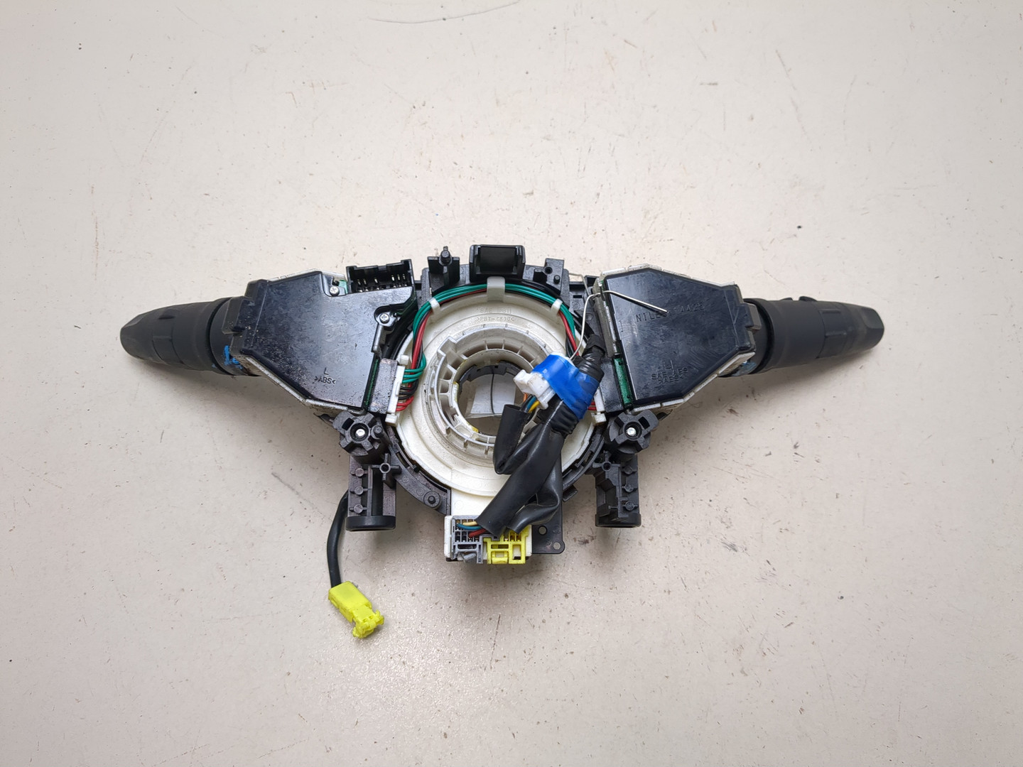 Переключатель поворотов подрулевой