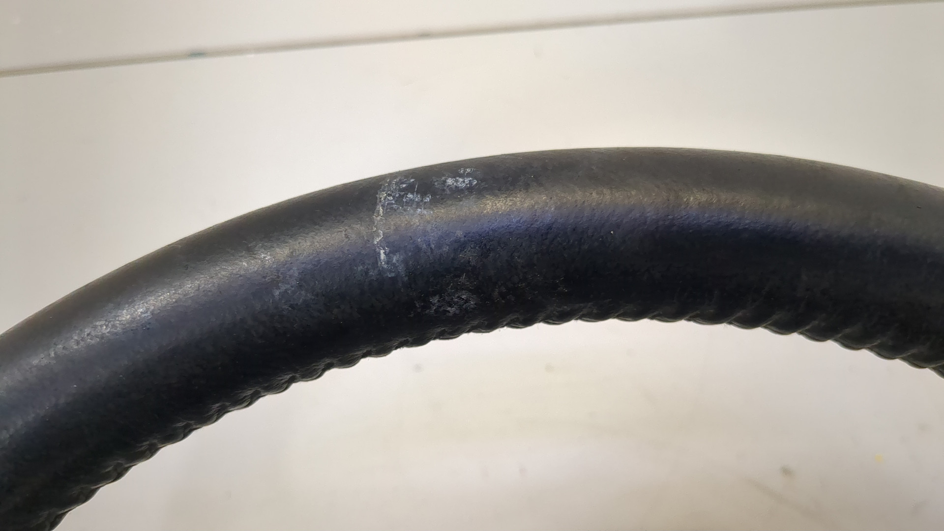 Рулевое колесо (руль)