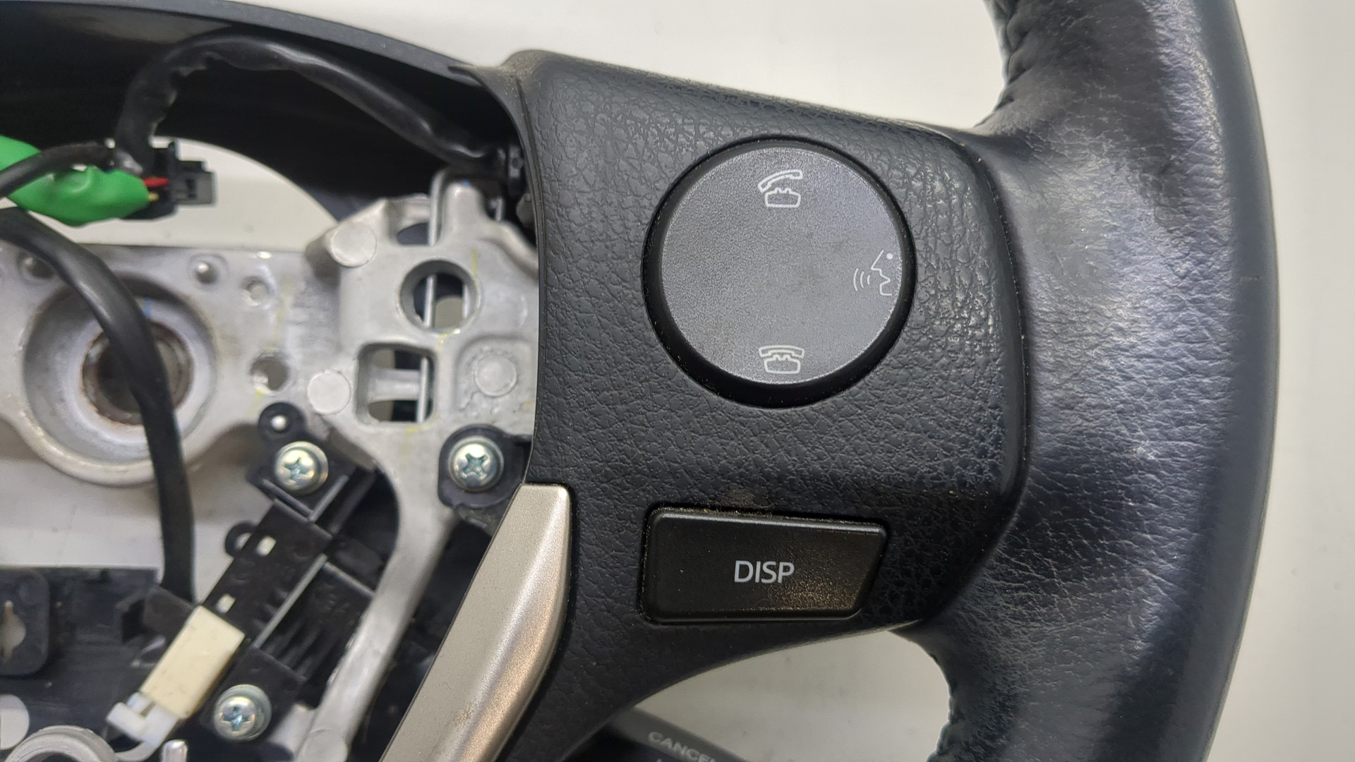 Рулевое колесо (руль)