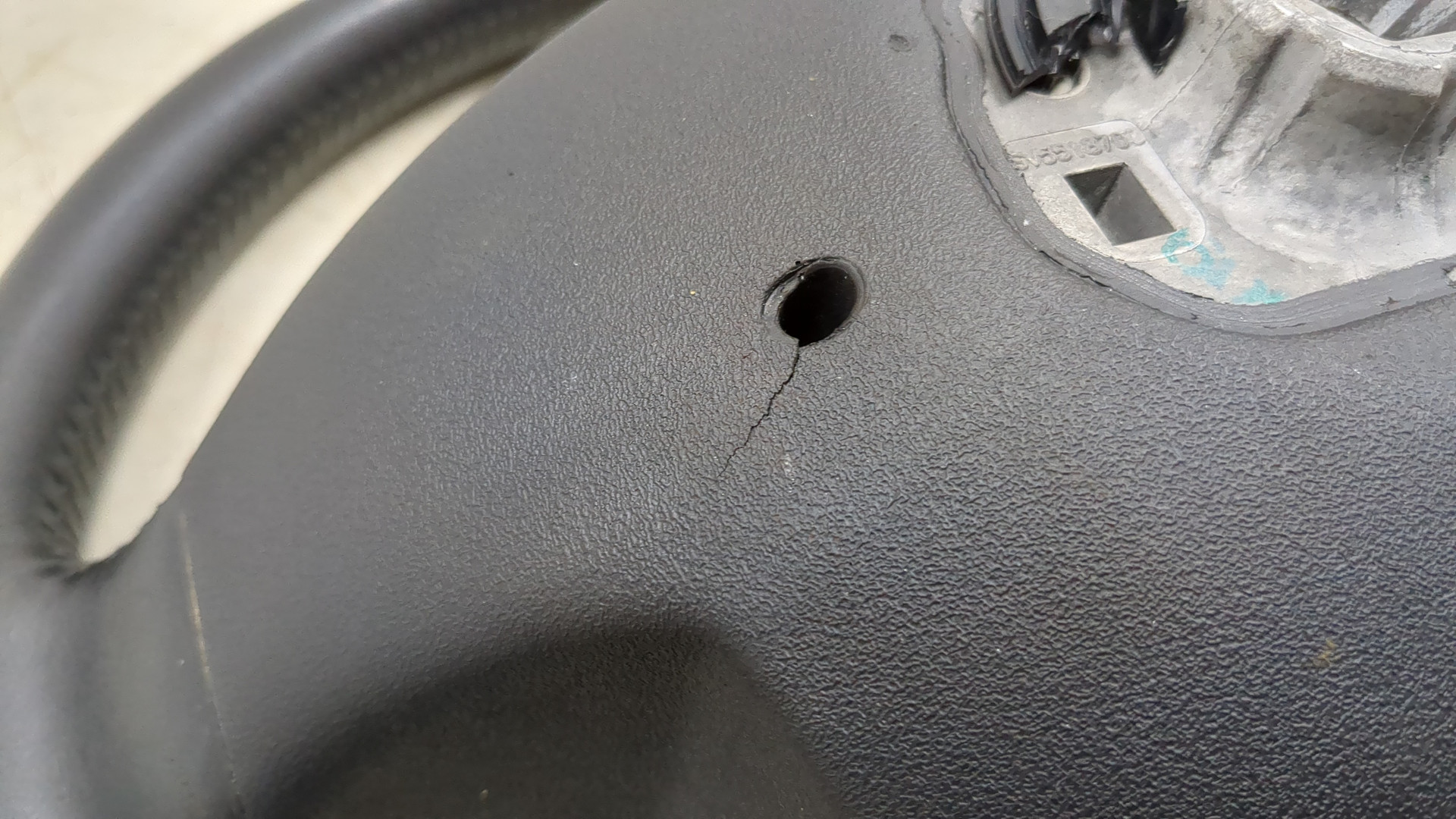 Рулевое колесо (руль)